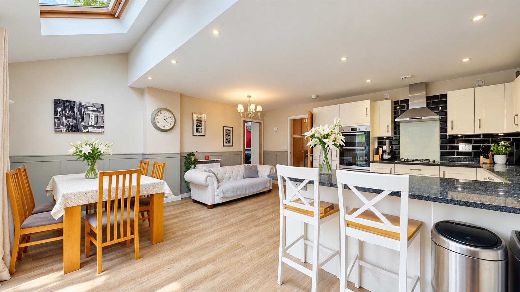 4 bed property in Poulter Croft, Milton Keynes